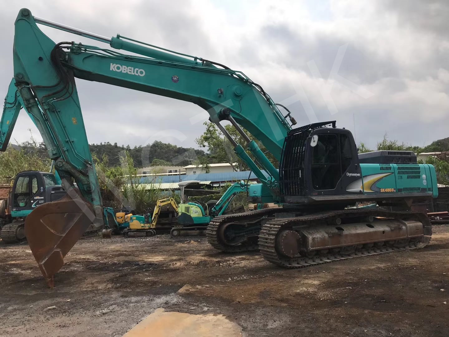 SK480DLC-8