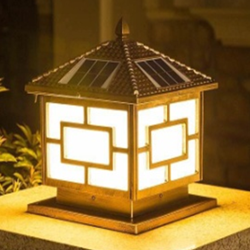 中字太阳能柱头灯2